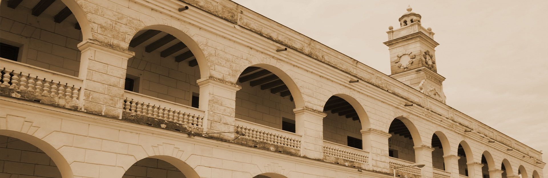 Architecture de Manzanillo, Granma, Cuba Travel